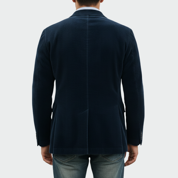 Hochwertiger eleganter Herren Anzug mit passendem Sakko und Weste. Edles Design für Business & Feiern.