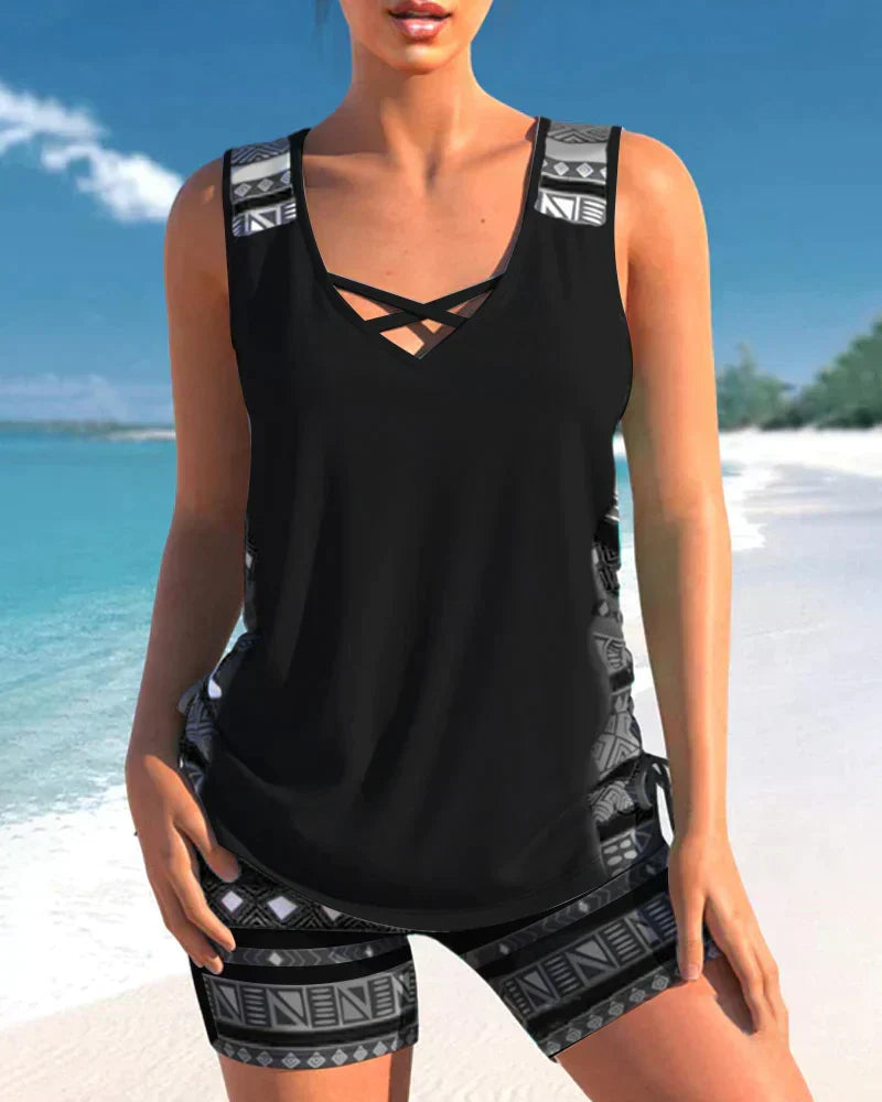 Stylisches Damen Tankini Set, geometrisches Design, V-Ausschnitt, perfekte Bademode für Sommer & Urlaub.