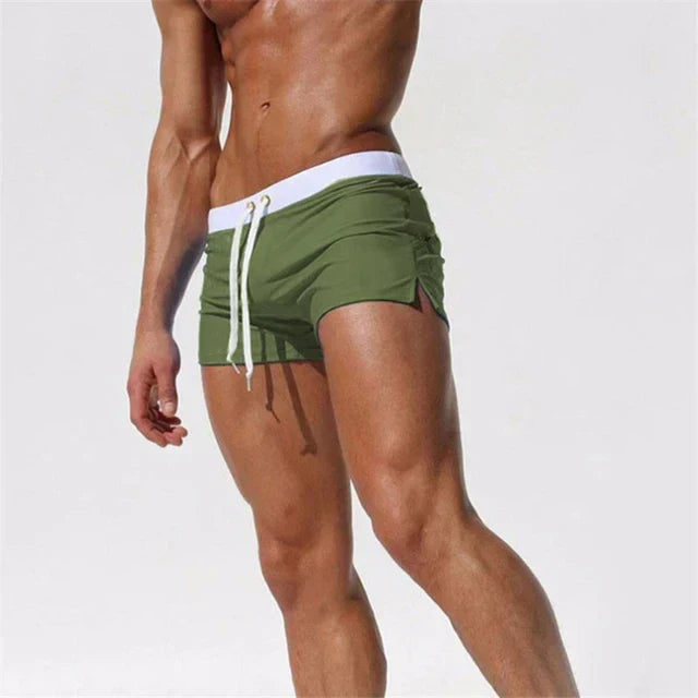 Bequeme Passform Herren Badeshorts Arlan, schnelltrocknend & stylisch für Bademode im Sommer.