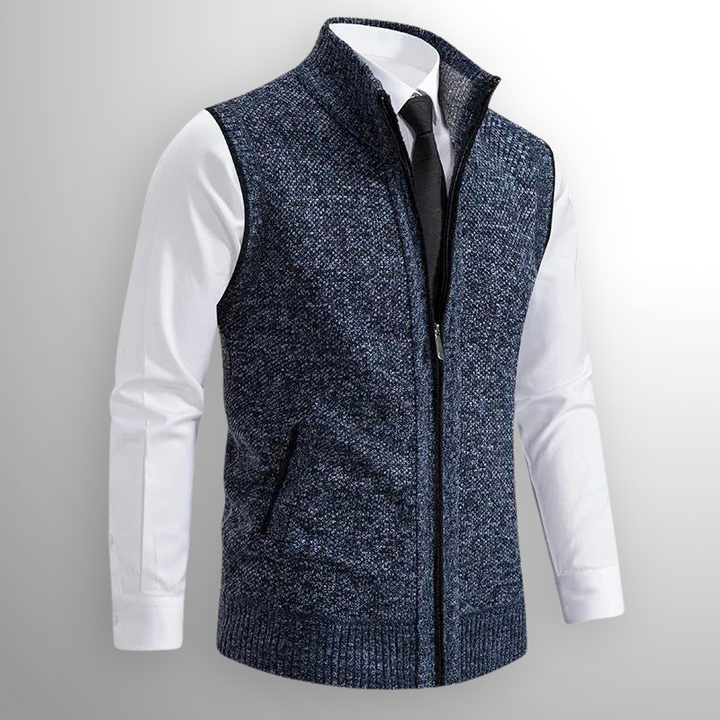 Vielseitige Herren Strickweste, Reißverschluss. Ärmellose Wintermode für Business & entspannte Freizeit.