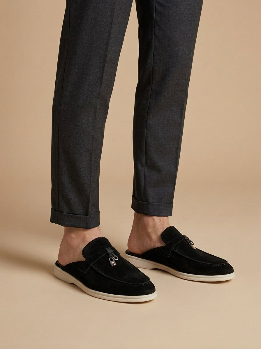 Casual Herren Slipper: Trendige Mules für den Sommer. Bequeme Slip-On Freizeitschuhe für entspannte Tage.