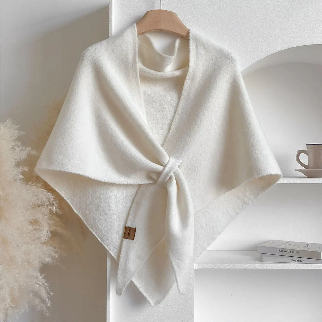 Weicher Damen Schal in herbstlicher Farbe, wärmendes Mode-Accessoire. Ideal als Geschenkidee für Frauen.
