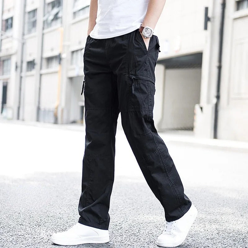 Winter 25 Herren-Cargohose aus strapazierfähigem Stoff, locker sitzend, bietet Komfort und viel Stauraum für Männer.