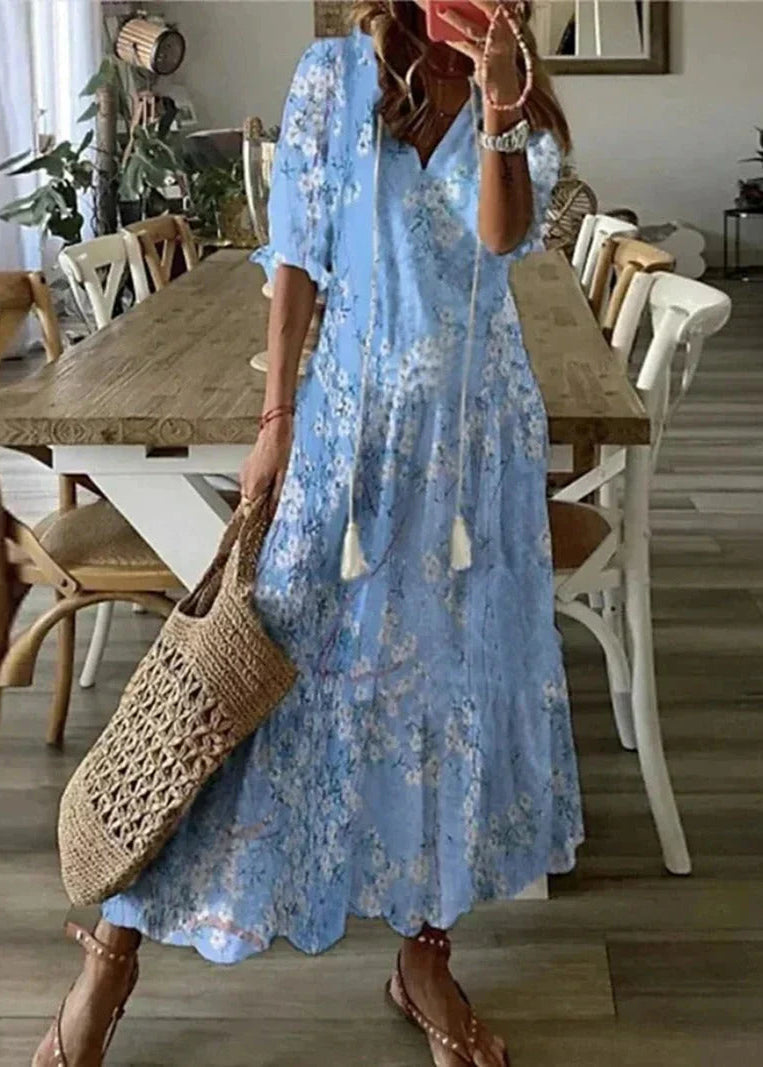 Rotes Damen Blumen Maxikleid, langes Sommerkleid mit Kordelzug. Ideal für Strand & Freizeit.