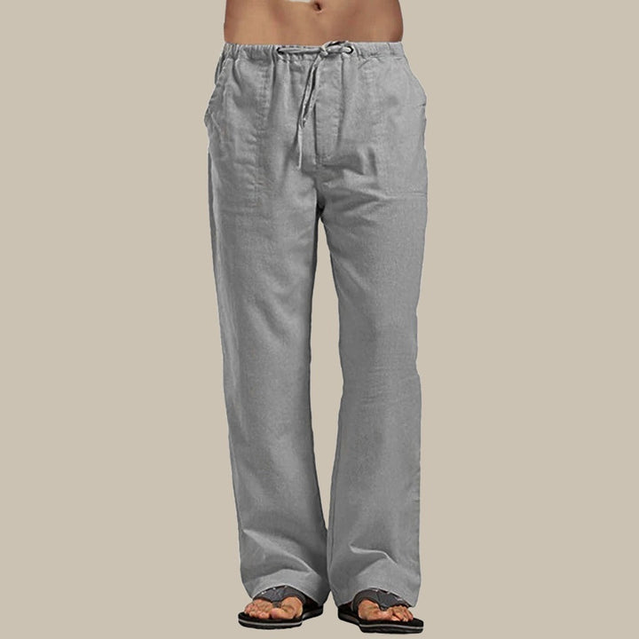 Bequeme lange Herren Sommerhose Milan in Leinenoptik. Legere Freizeithose für entspannte Urlaubstage.
