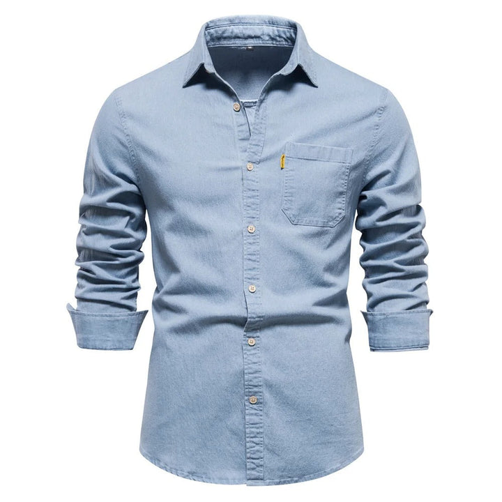 Herrenhemd Langarm mit durchgehender Knopfleiste und klassischer Passform. Vielseitiges Oberteil für elegante Casual-Looks.