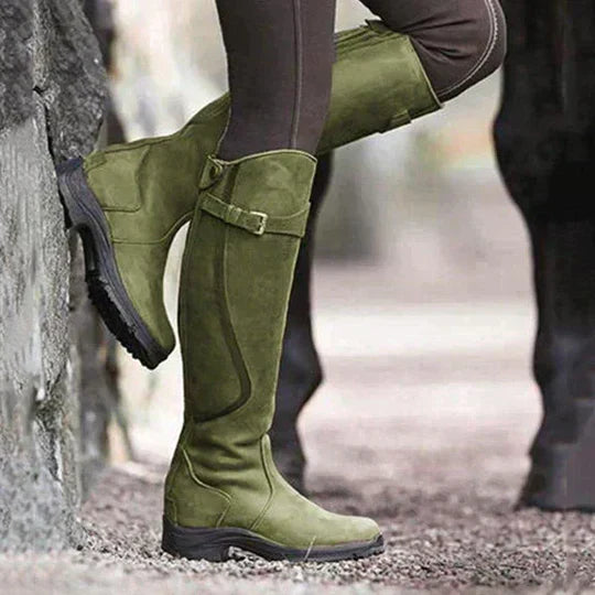 Damen Reitstiefel, wasserdicht & rutschfest, ideal für Komfort und Sicherheit beim Reiten im Herbst.