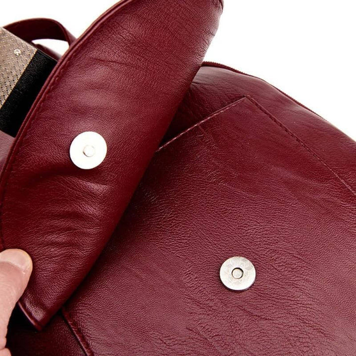 Luxuriöser Damenrucksack aus Premium Schafsleder, wasserabweisend & langlebig.