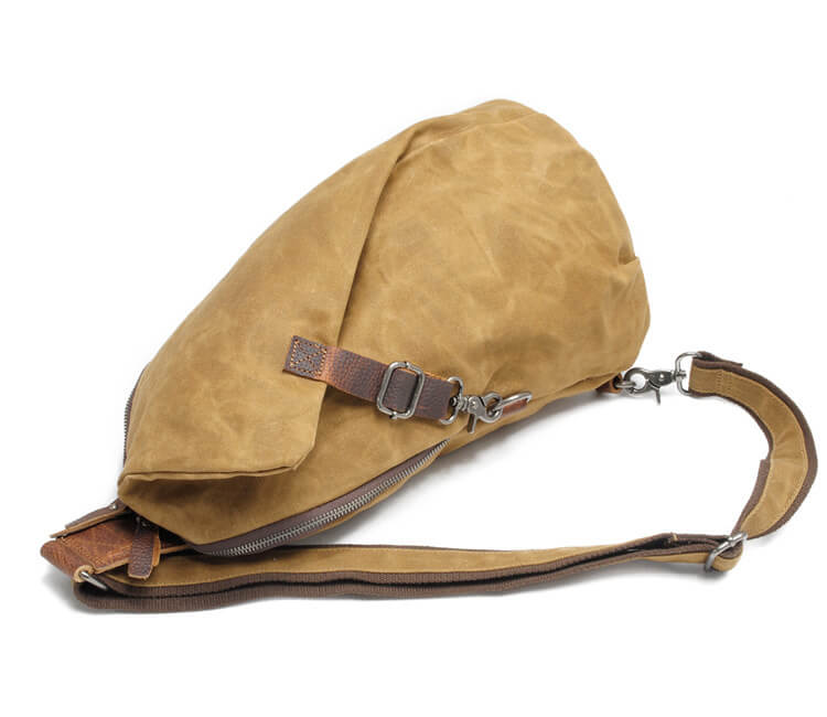 Schwarze Herren Crossbody Tasche aus Canvas mit Diebstahlschutz. Vielseitige Sling Bag für unterwegs.