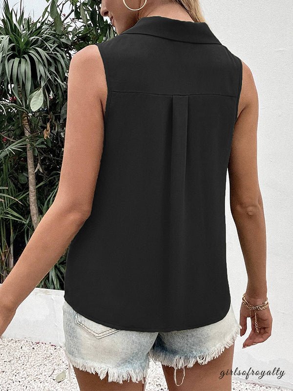 Stylisches Damen V-Ausschnitt Top, ärmellos und bequem, mit Knopfleiste für entspannte Sommertage.