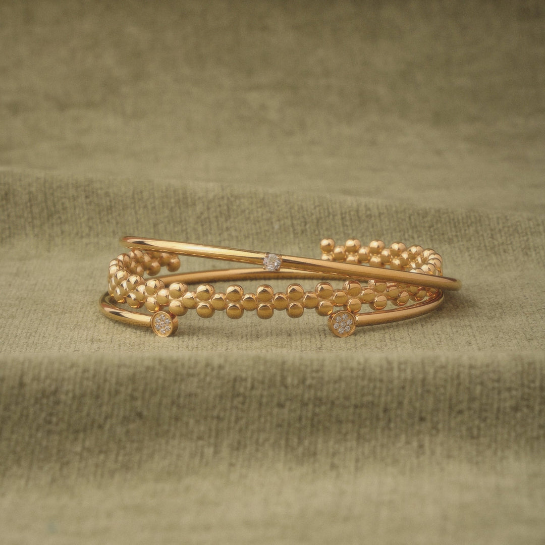 Goldener & silberner Damen-Armreif aus wasserfestem Edelstahl, verstellbar, mit funkelndem Zirkon.