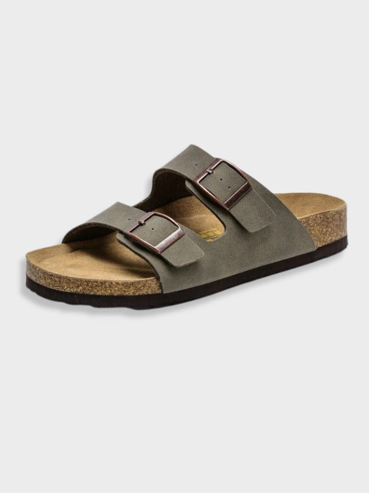 Elegante Herren-Sandalen für den Sommer, offene Zehen, verstellbare Riemen, bieten maximalen Gehkomfort.
