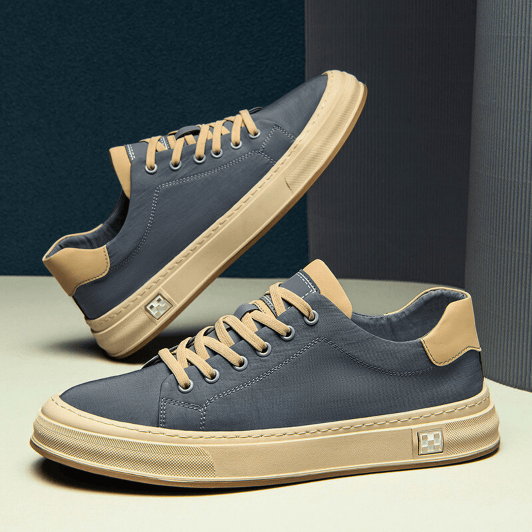 Frische Sommer-Sneakers für Herren. Diese atmungsaktiven Low-Top Schuhe sind leicht und perfekt für warme Tage.