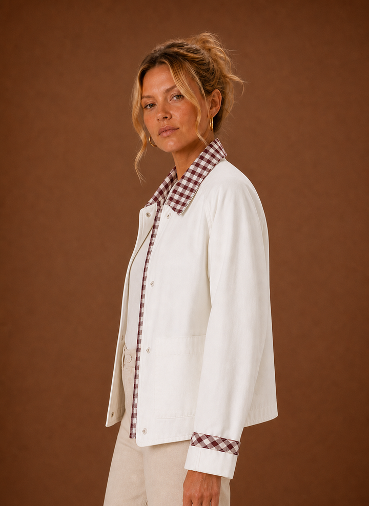 Damen Herbst-Frühlingsjacke: Fieldjacke mit Karokragen, lässige Damenmode.