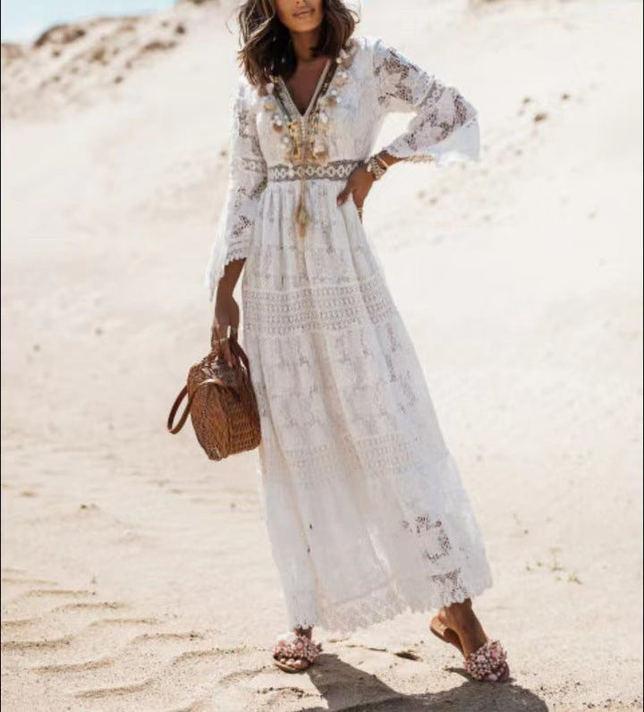 Schickes Damen Maxikleid im Boho-Stil. Bequemes Freizeitkleid & luftiges Strandkleid für heiße Sommertage.