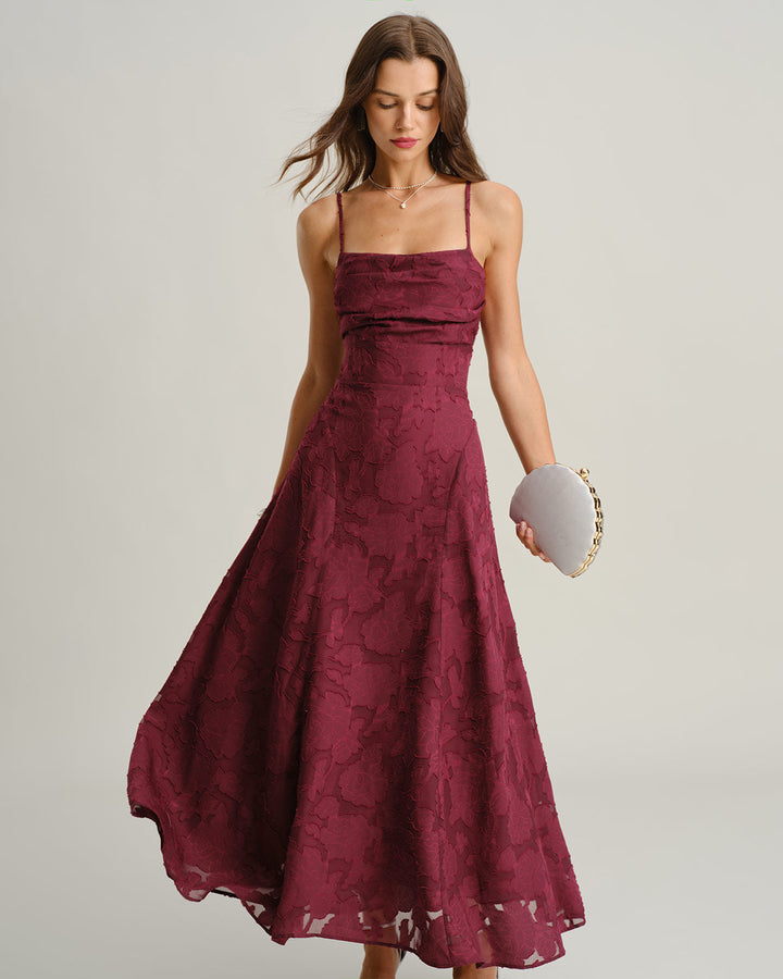 Elegantes weinrotes Damen Maxikleid in A-Linie mit drapiertem Ausschnitt, perfekt für festliche Anlässe und Hochzeitsgäste.