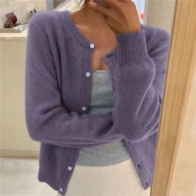 Farbenfroher Damen Cardigan mit Langarm und offenem Design; eine modische Ergänzung für jedes Outfit.