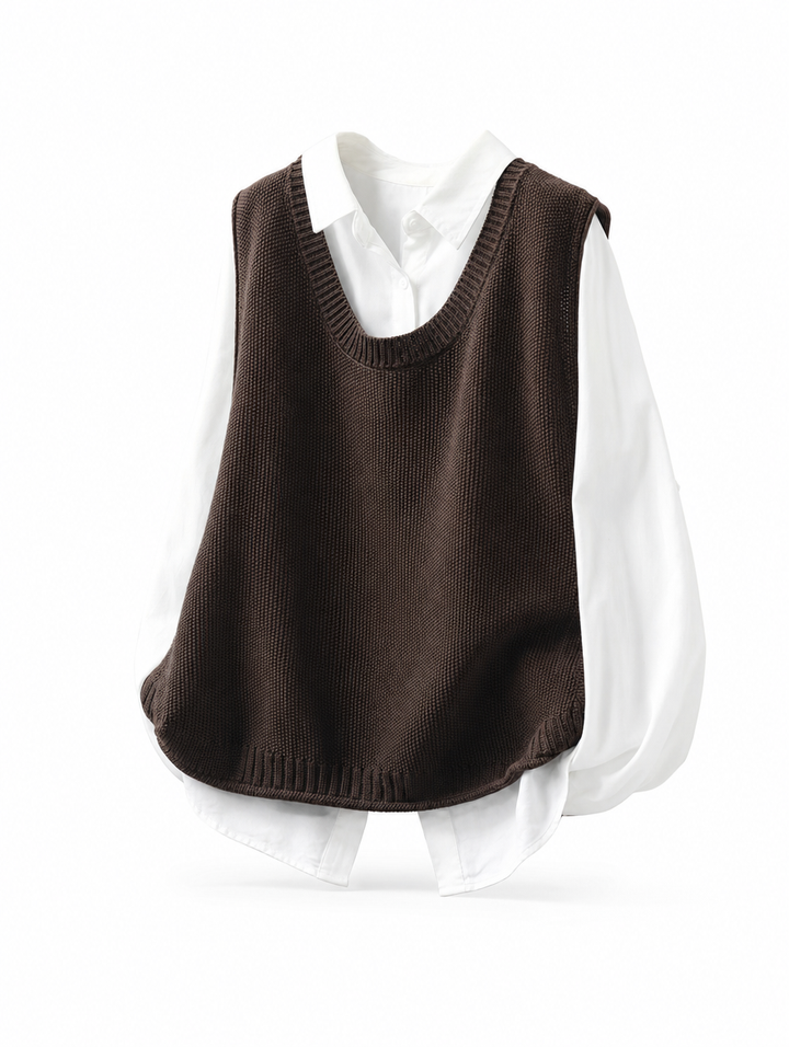 Bequeme Damen Strickweste Rundhals Oversize. Lässige Frauenkleidung für modische Alltags-Looks.