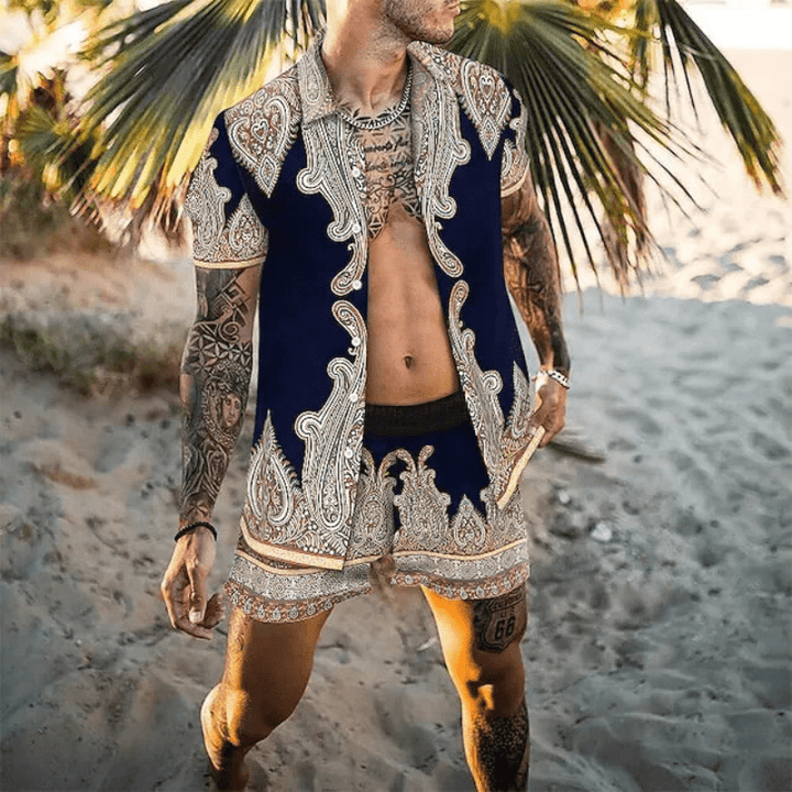 Modernes Herren Sommer Outfit Malik, Zweiteiler mit auffälligem Patchwork-Print.